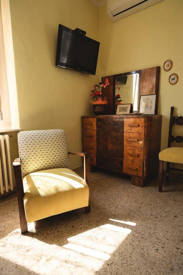 Villa Liberty B&B ฟาโน ภายนอก รูปภาพ